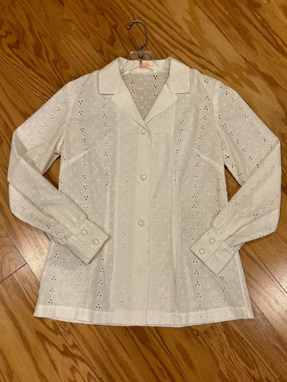 Vintage 1960’s Lilly Pulitzer White Eyelet Lace Long Sleeve Button Front Blouse